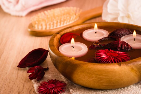 candele da massaggio e oli per riscaldarsi