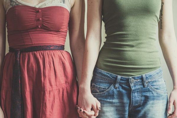sesso tra donne con sex toys