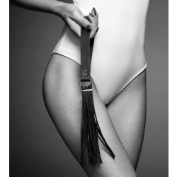 Frustino Maze Tassel Flogger Bijoux Indiscrets